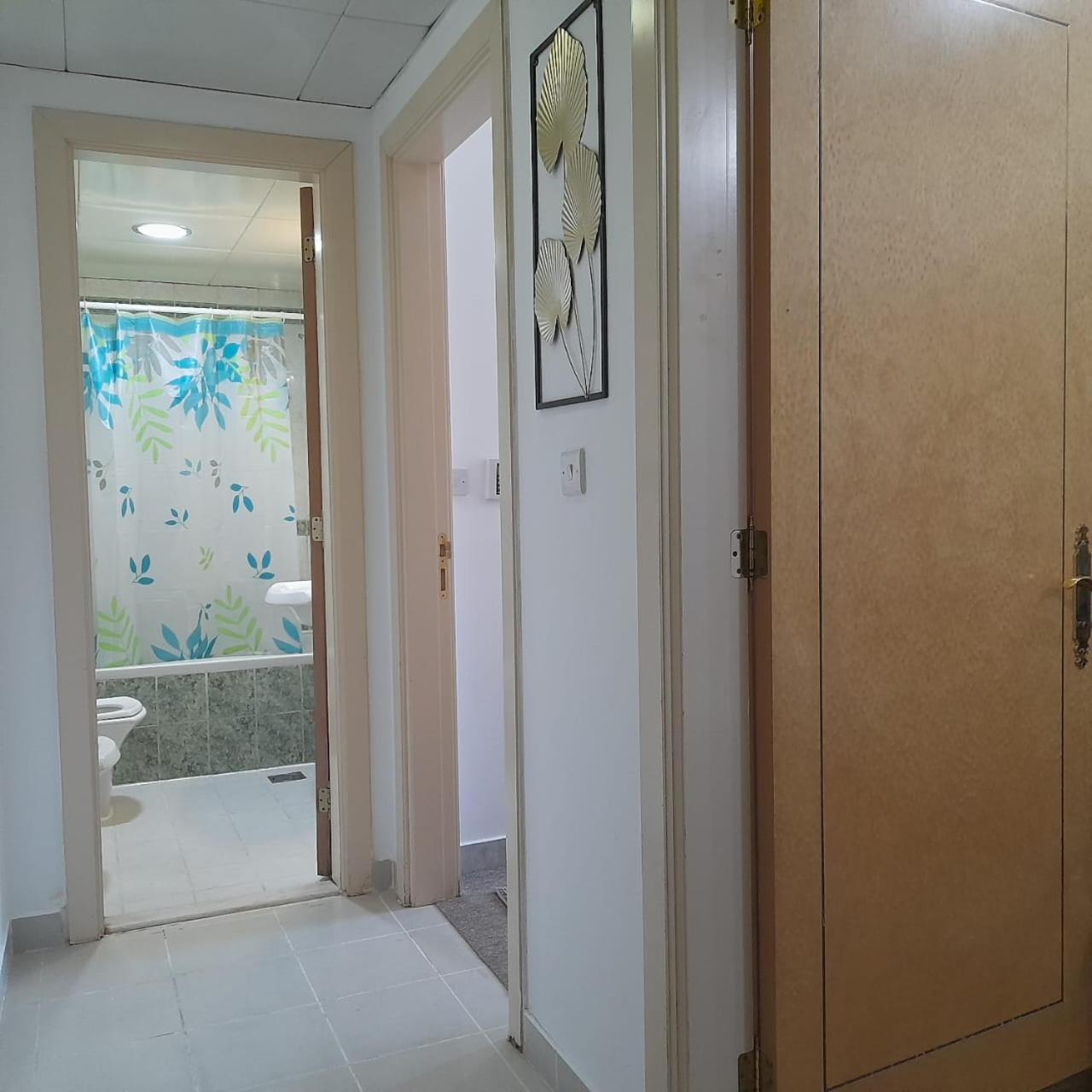 Séjour chez l'habitant Twin With Shared Bathroom - No Parking Space Abou Dabi